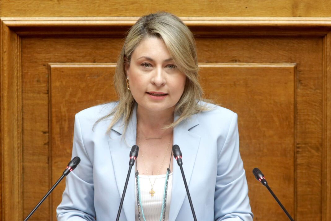 Αλεξοπούλου Βουλή