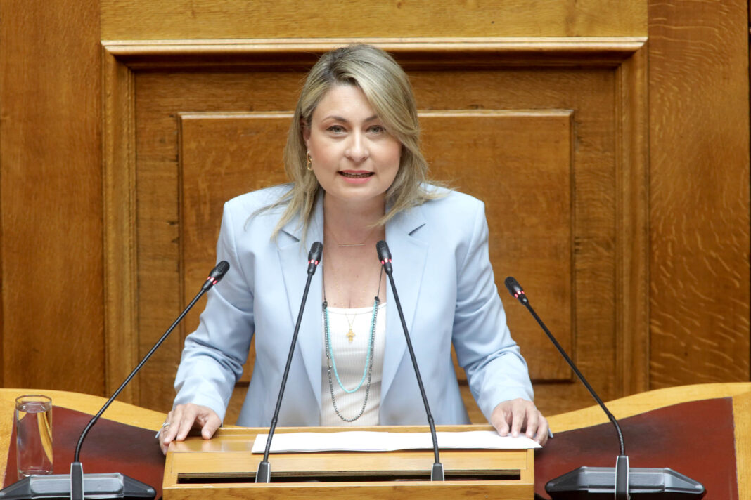 Αλεξοπούλου Βουλή
